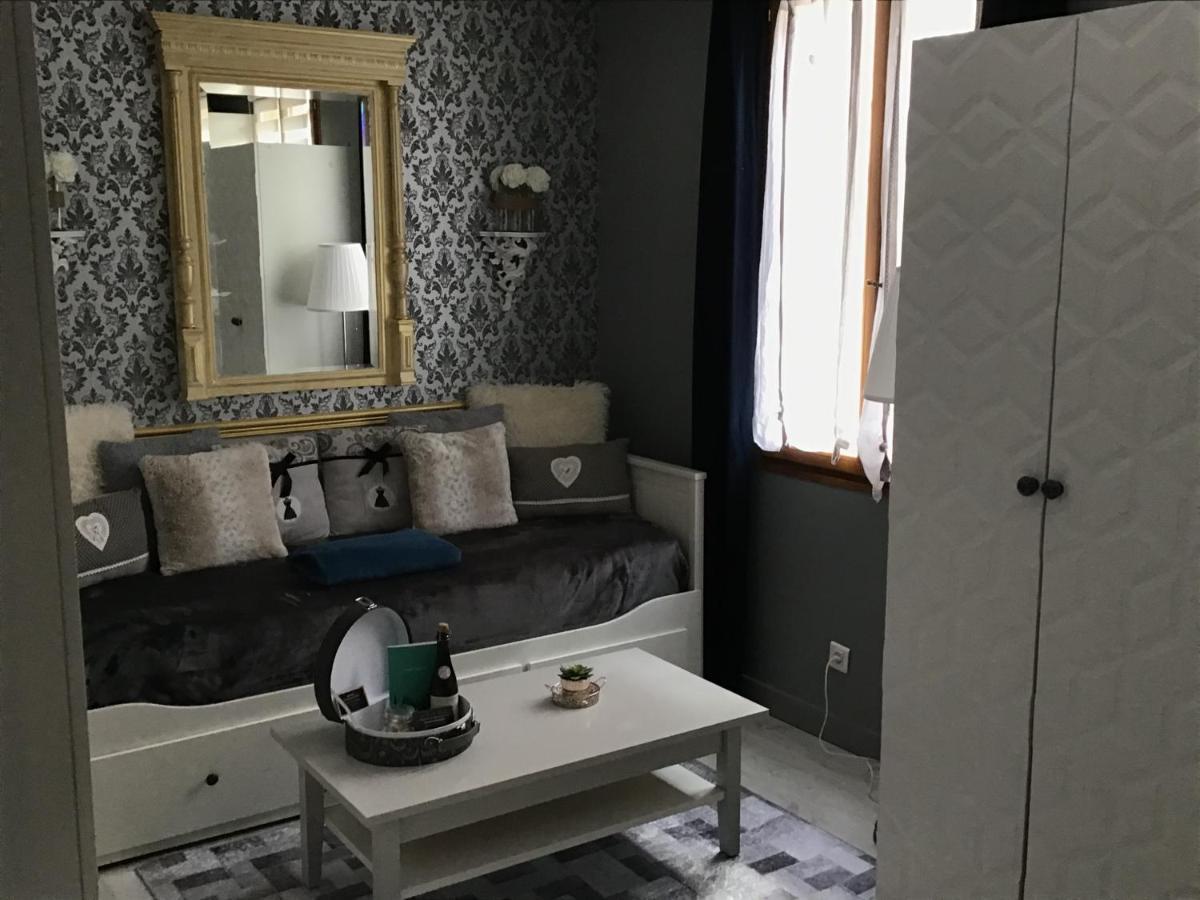 Appartement Medicis Avec Garage Honfleur Buitenkant foto