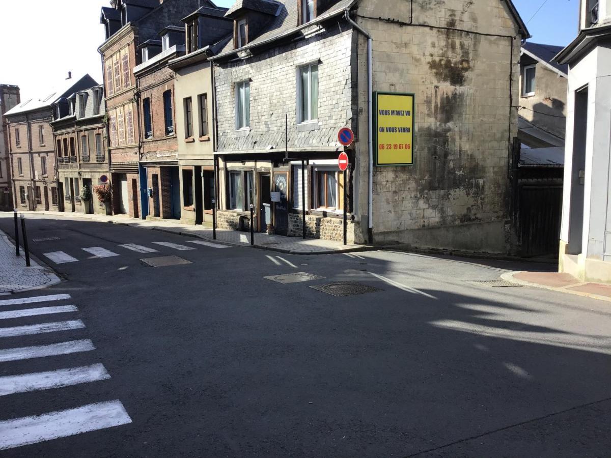Appartement Medicis Avec Garage Honfleur Buitenkant foto